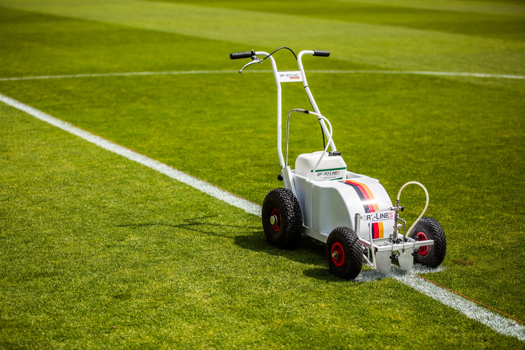 Professionelle Sportplatzmarkierung