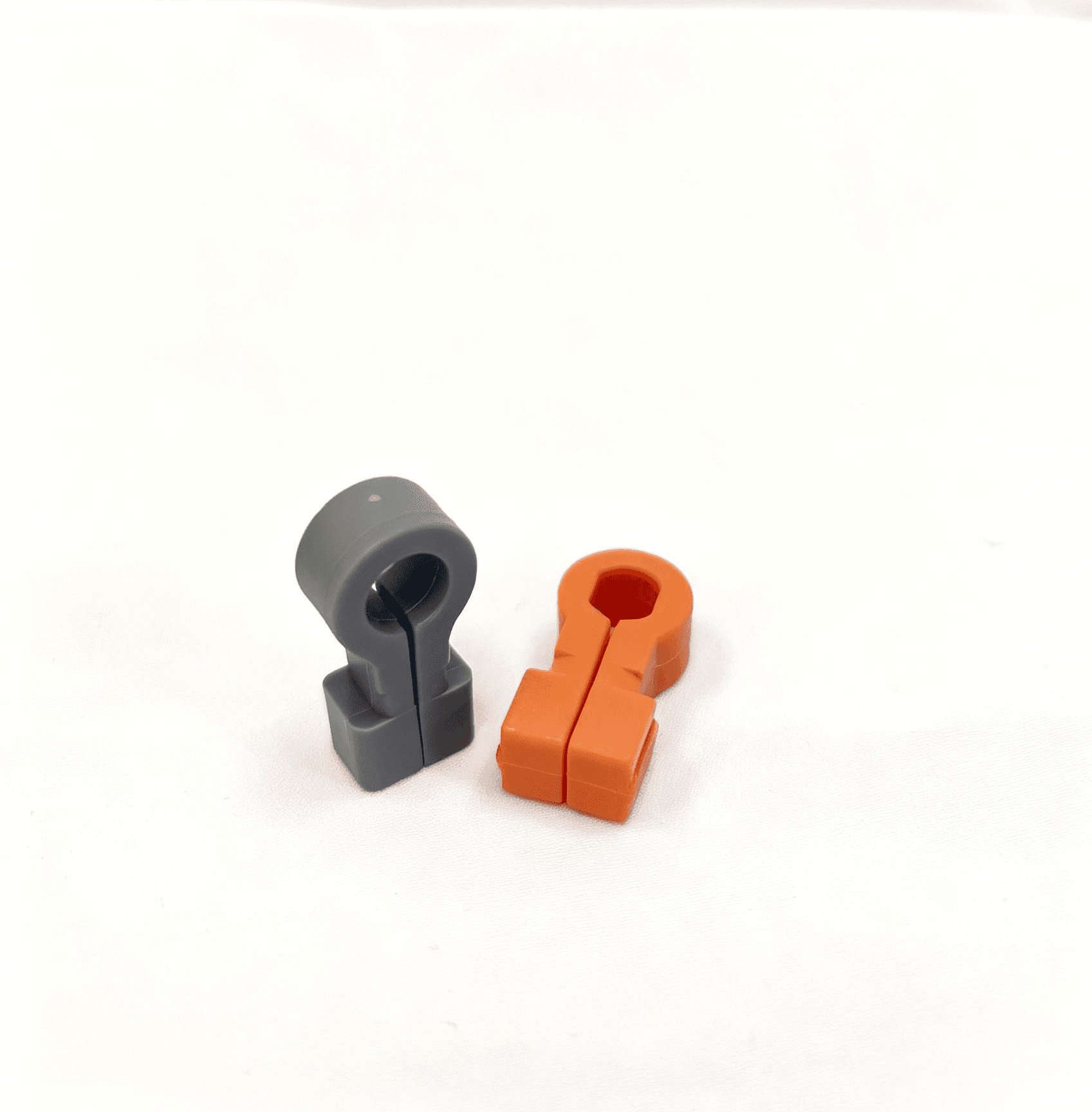 Nylon-Netzhaken ``Omega´´Stk. 100 Nylon-Netzhaken ``Omega´´Stk. 100